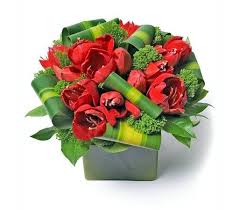 Maybe you would like to learn more about one of these? Modern Simple Cheek Monochromatic This Flower Arrangement Is Made Out Of Amaryllis Green T Valentines Flowers Flower Arrangements Valentine Decorations