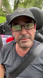 @ricksilver's video Tweet