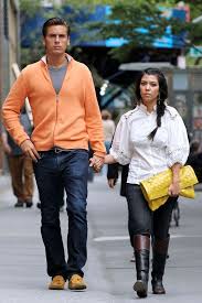 11 hours ago · travis flew with kourtney in kylie jenner's private jet credit: Kourtney Kardashian Height