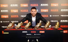 Ook de gouden schoen voor de vrouwen wordt voor de vijfde keer uitgereikt. Na Drie Jaar Messi Dreigt Er Een Nieuwe Winnaar Van De Gouden Schoen Te Komen