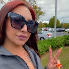 Crystal Everson's Instagram, Twitter & Facebook