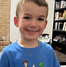 Softball season goes into full effect starting today! It's a passion of  mine and I love coaching and watching Rayne! Let the fun begin!