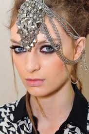 DIY Chanel PreFall 2012 Inspired Do