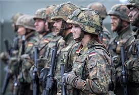 Diese unterseite wird stetig erweitert. Feldwebelin Weibliche Dienstgrade Bei Der Bundeswehr Geplant