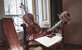 Well, the current bows also have differences with the baroque bows. Baroque Violin Characteristics