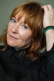 Alice Wishart's Instagram, Twitter & Facebook