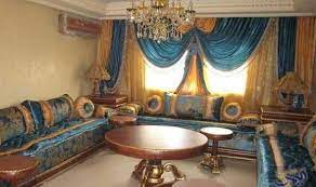 صالونات مغربية باللون الأزرق تشكل لوحة فنية moroccan living room arabic decor moroccan decor