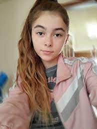 Her parents, john stewart and jules stewart, both work in film and television. Photo Effects Combo By Bella K On Photo Lab