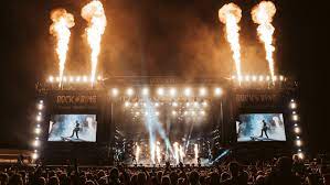 As well as big time acts such as iron maiden and metallica, the festival is known for showcasing new talent while also being used as a lab. Rock Am Ring Rock Im Park Diese Neuen Bands Sind 2021 Dabei