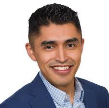 Rachel Tavana's Instagram, Twitter & Facebook