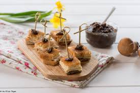 Mini Croques Au Ketchup De Champignons De Paris Au Fil Du Thym Recette Croque Monsieur Champignon De Paris Alimentation