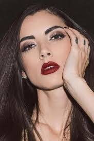 Kristin Noel's Instagram, Twitter & Facebook