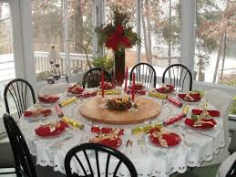 There are so many ways to gorgeously decorate your christmas table. 40 Christmas Table Decors Ideas To Inspire Your Pinterest Followers Easyday Christmas Dinner Table Settings Christmas Dining Table Christmas Dinner Table