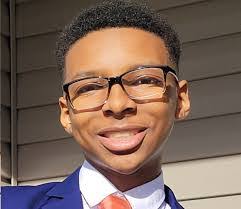 Davian Johnson's Instagram, Twitter & Facebook