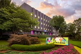 The innovative comedy atlanta by donald glover centers on two cousins working in the city's rap music. Scad Atlanta Scad Edu