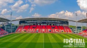 In the season 2006/07 the average attendance rose to 20,004. Stadion Galgenwaard Fc Utrecht Football Tripper