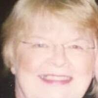 Mary Hilty's Instagram, Twitter & Facebook