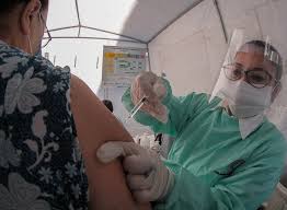 La vacunación se llevará a cabo en etapas de acuerdo a los grupos establecidos y se realizará en forma gratuita, equitativa y voluntaria. Covid 19 Paraguay Asegura Compra Eventual De Vacunas Ministerio De Salud Publica Y Bienestar Social