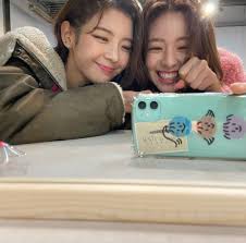 Lia Yuna Discovered By Itzy Pics On We Heart It Honey lia, cinnamon lia, ariana grande. lia yuna discovered by itzy pics