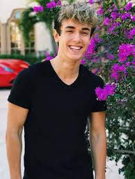 Bryce hall height weight and body measurements bryce hall height height in feet: Bryce Hall Biography Age Wiki Height Weight Girlfriend Family More
