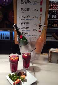 Sangria Tapas Mercado San Miguel Madrid Spain Cava Sparkling Wine White Sangria Mercado San Miguel