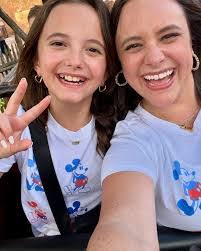 Sarah Feltner's Instagram, Twitter & Facebook