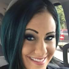 Piercing the Night: Strategic Intercession to Set the LGBTQ+ Captives Free  (0) : Kiser, Kathryn Lindsey: Amazon.ie: Books