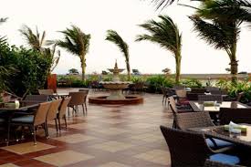 دار القمر في جدة ريزيرف اوت