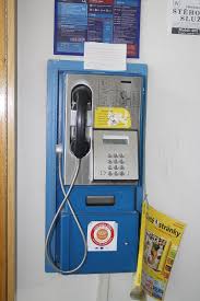 Colin farrell, kiefer sutherland, forest whitaker and others. Telefonni Automaty Mizi Z Ulic A Bude Hur V Republice Jich Zbude Jen Par Ctidoma Cz