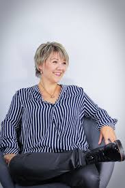 Wunde Selber Machen Mit Toilettenpapier Gunstig Und Einfach Halloween Aktivkohle Wunden Schminken Ungeschminkt