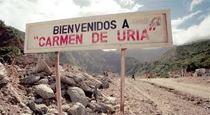 Resultado de imagen para fotos del deslave de la guaira 1999