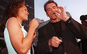 Find many great new & used options and get the best deals for eraser 1996 dvd region 2 arnold schwarzenegger vanessa williams james caan at the best online prices at ebay! Elena Lazic On Twitter Vanessa Williams With One Of Schwarzenegger S Signature Cigars At The Eraser Premiere In 1996