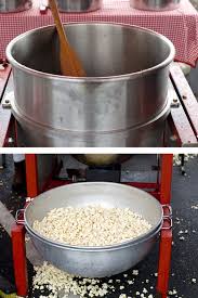 This homemade kettle corn recipe originally published oct 24, 2012. Kettle Corn How It S Made
