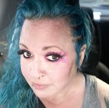 Shannon Cropper's Instagram, Twitter & Facebook