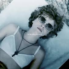 Sophia Lillis Bikini and Beverly Marsh Scenes