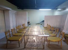 تاجير كراسي طاولات قزاز وعادي الملقاء الصحافه ال في الدوحة قطر