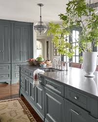 13k Likes 83 Comments House Beautiful Housebeautiful On Instagram We Re All About A Dark C Kitchen Design Decor Kitchen Remodel Interior Design Kitchen