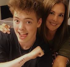 Opal Elliott adlı kullanıcının Love Life panosundaki Pin