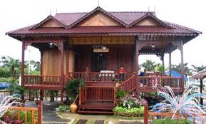 Rumah menulis, membaca dan kreativitas email : 10 Gambar Rumah Limas Sumatera Selatan Sejarah Asal Usul Ciri Khas Fungsi Pakaian Adat Jejakpiknik Com