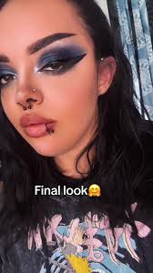 These are the perfect blue shades😩 #glamlite #glamlitecosmetics #make...