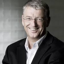 kogag lässt für IKEA die Möbel tanzen