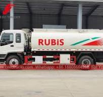 Buy ISUZU 15,000 liters Fuel Tanker Truck,Chinese ISUZU ...