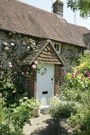 Les Vieux Rosiers Grimpants Le Cottage De Gwladys En 2020 Avec Images Cottage Rosier Grimpant Idees Jardin