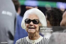 57 Martha Rey Photos & High Res Pictures