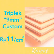 Beberapa kelebihan dari penggunaan bahan triplek untuk bahan bangunan atau bahan furniture antara lain tidak memerlukan proses perataan dan memiliki ukuran standar yang lebar daripada lembaran kayu papan pada umumnya (tidak perlu menyambung) serta memiliki ketebalan yang sangat bervariasi untuk berbagai keperluan. Triplek 3mm Ukuran 122 X 244cm Per Lembar Shopee Indonesia