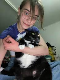 MY PRINCE HAS BEEN FOUND !!! Thank you for the shares I have to keep a  better eye