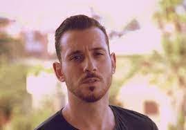 Adam Lox's Instagram, Twitter & Facebook