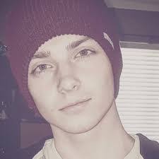 Tommy Forrest's Instagram, Twitter & Facebook