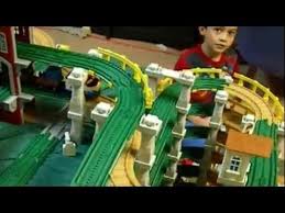 Geotrax Trains Helix 2 Fisher Price Toy Fisher Price Toys Toy Train Train