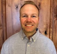 Robert Jarrett's Instagram, Twitter & Facebook